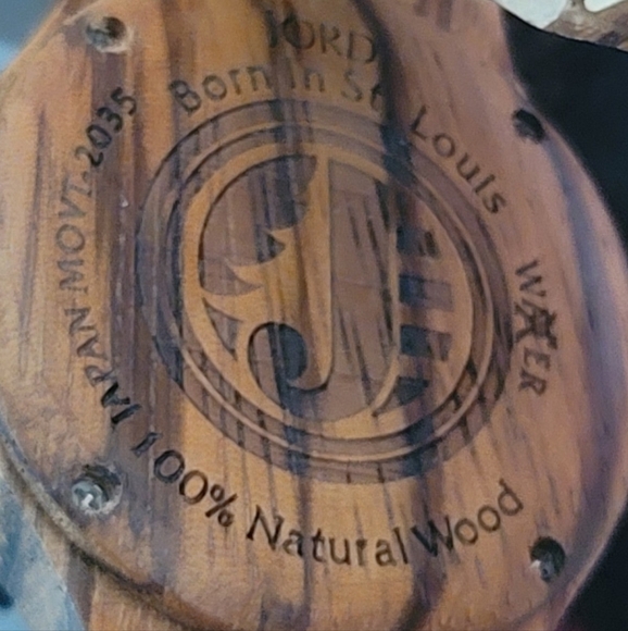 NWOT Jord wooden unisex watch in wooden box. Watch made of real wood. - Picture 7 of 12